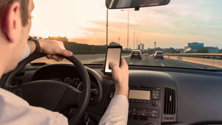 https://vewers.com/these-dont-text-and-drive-ads-are-dead-on-point/
